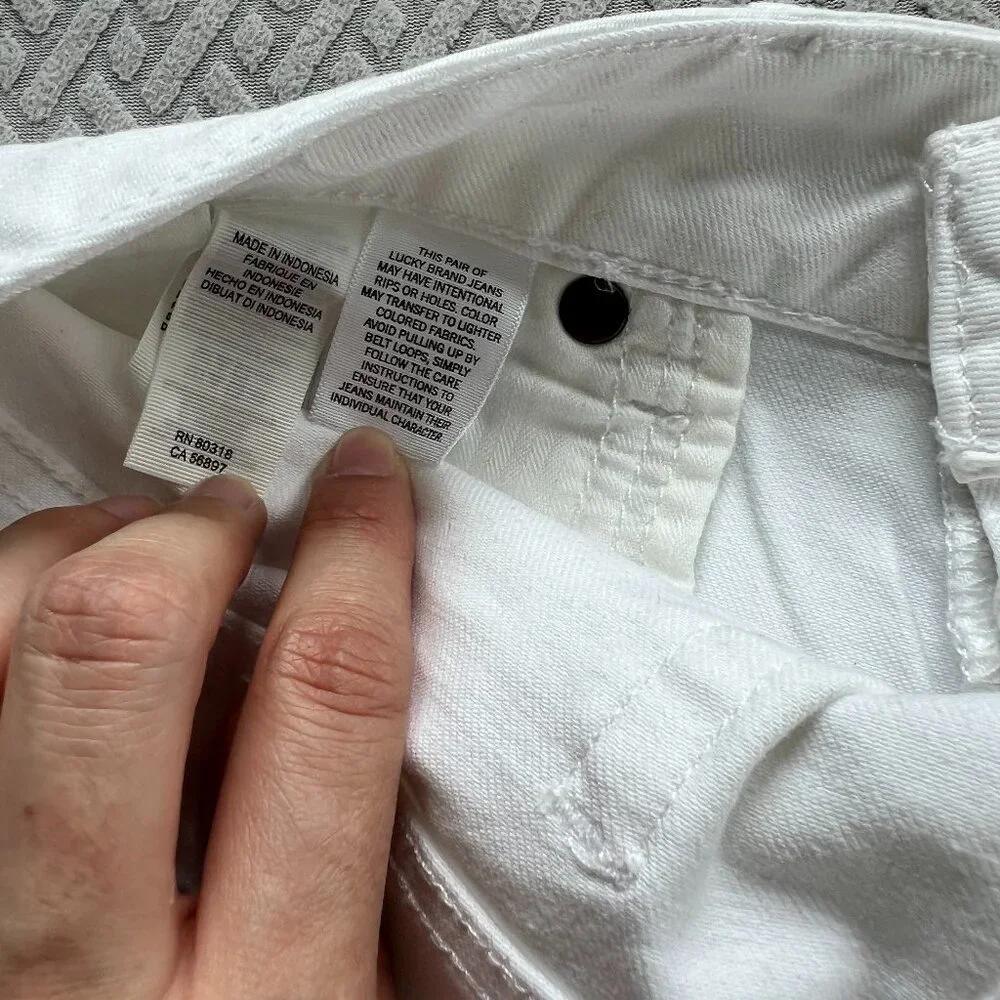 Lucky Brand Lolita Skinny White Jeans - Picture 2 of 8